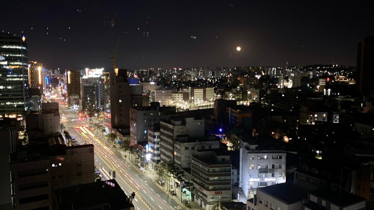 Myeongdong Merlin Hotel Seoul Bagian luar foto